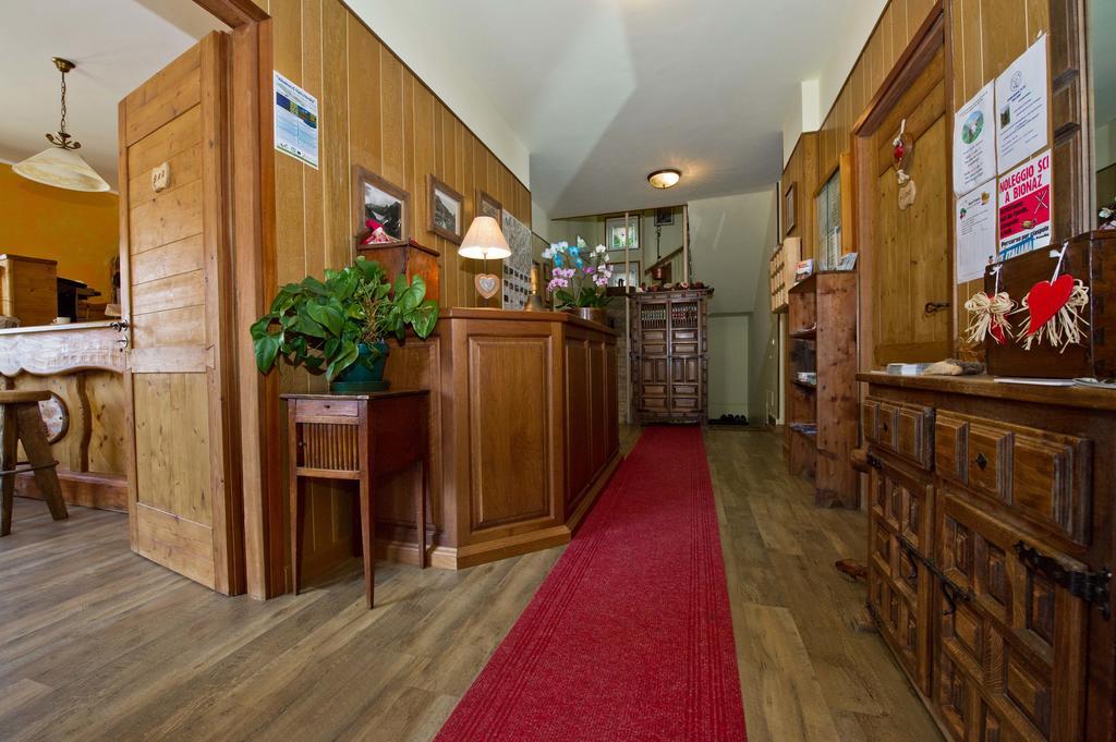 Albergo Valentino Bionaz Ngoại thất bức ảnh